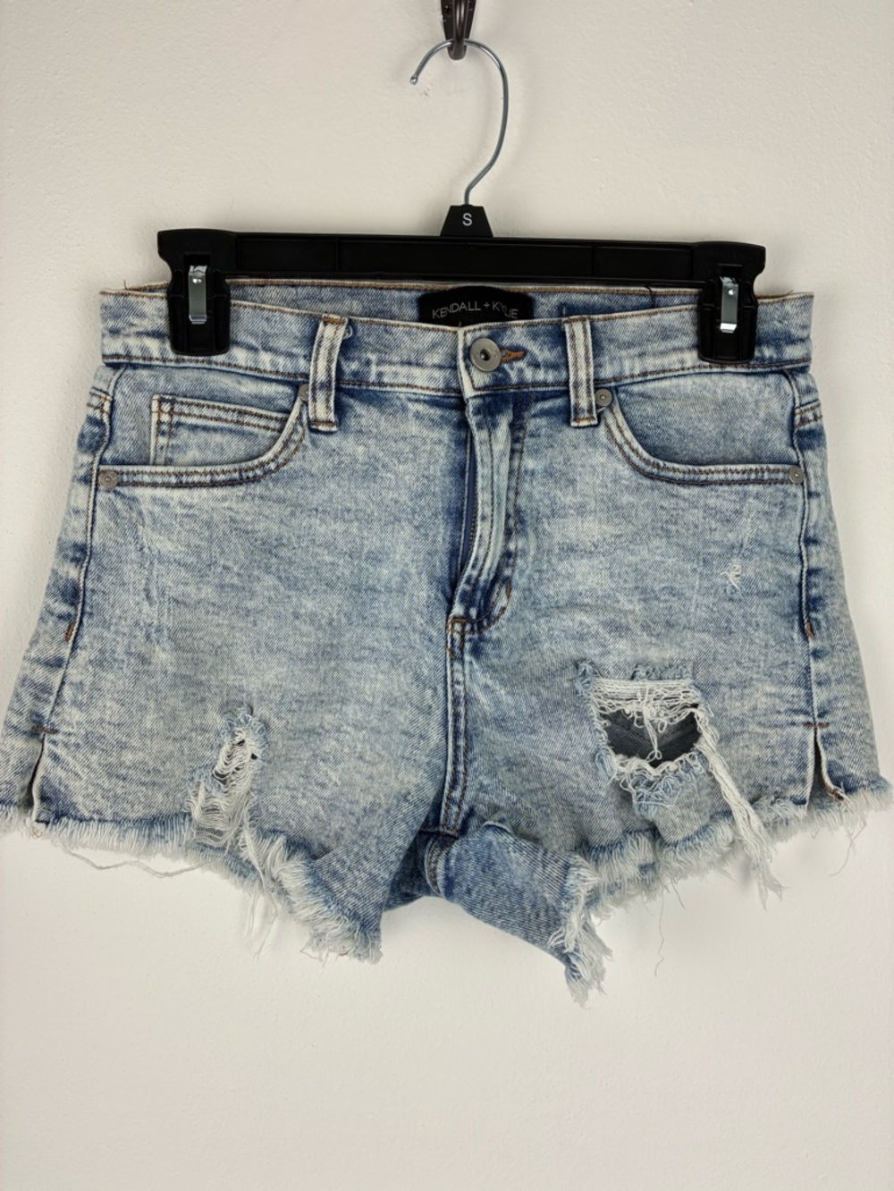 Kendall + Kylie Acid Wash Distressed Denim Shorts Raw Hem Size 3/26